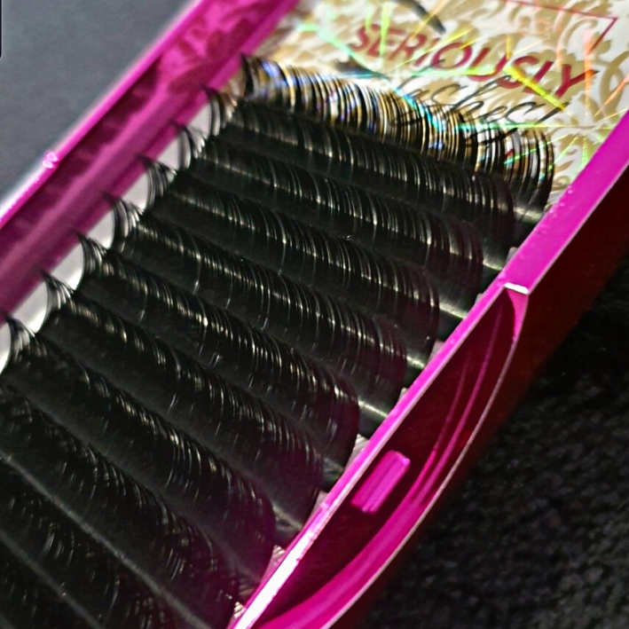 **HEAVILY REDUCED/QUICK SALE** Cashmere Ellipse D Curl 0.07 Single Length Trays/ Mixed Trays